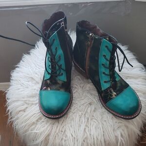 Vibrant Teal and Black Lace-Up Boots